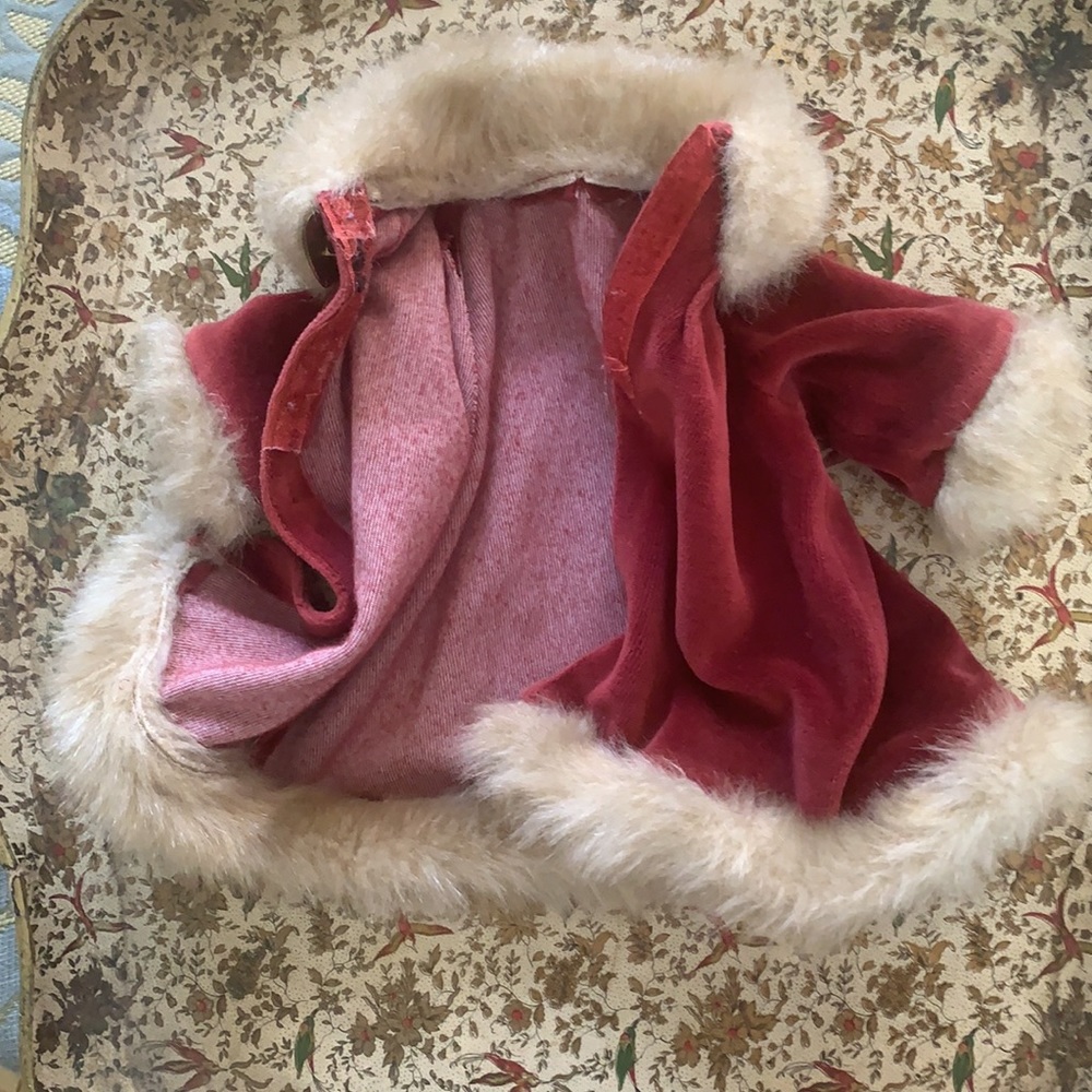 Handmade Red Velvet Doll Jacket - Picture 6 of 8
